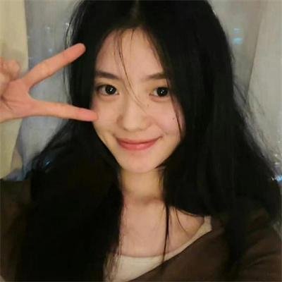 汉娜·盖茨比:道格拉斯
